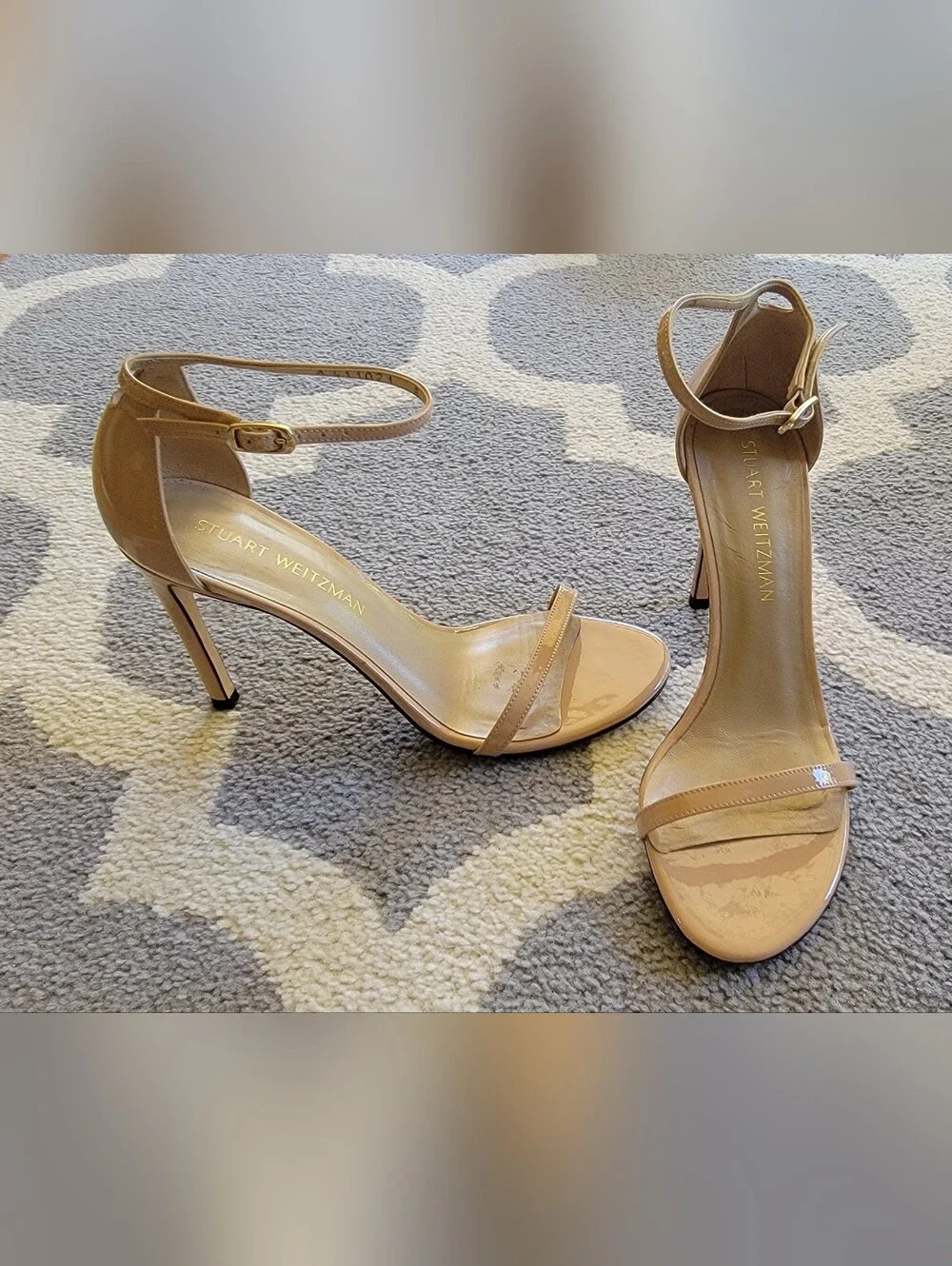 Stuart Weitzman Beige Patent Leather Ankle-Strap Heels Nudist II 8M - Picture 2 of 9